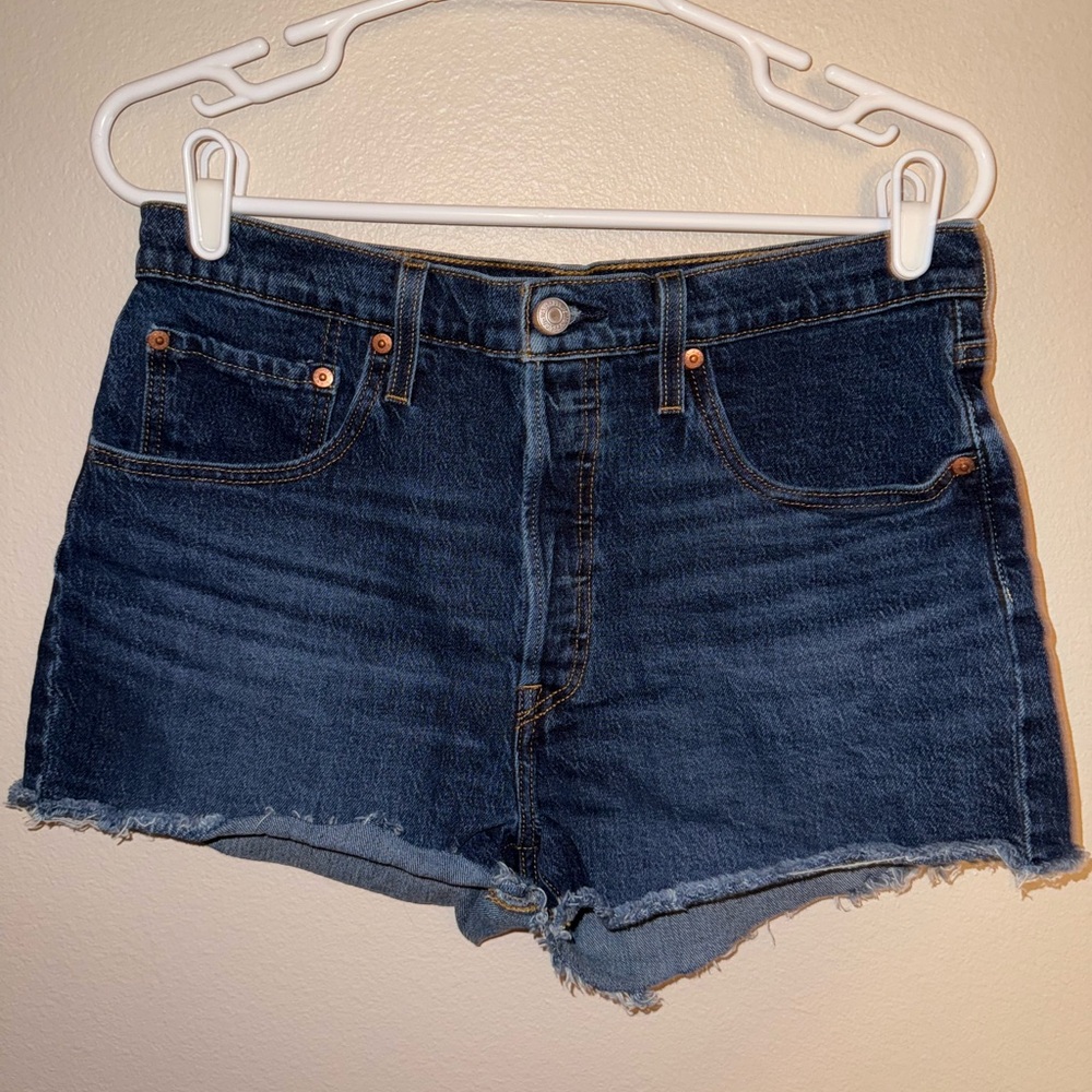 Levi’s 501‎ Denim Dark Blue Button Fly Raw Hem Women's Shorts size 31